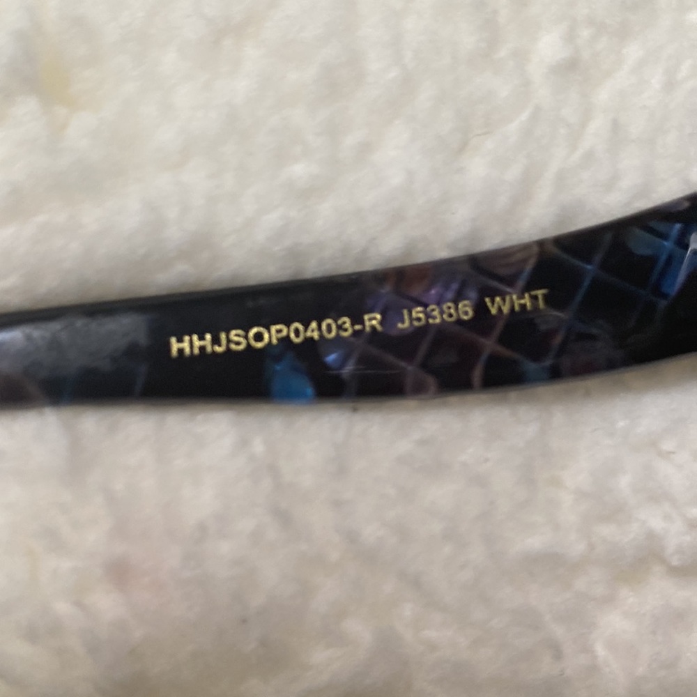 Jessica Simpson Sunglasses - Picture 6 of 8